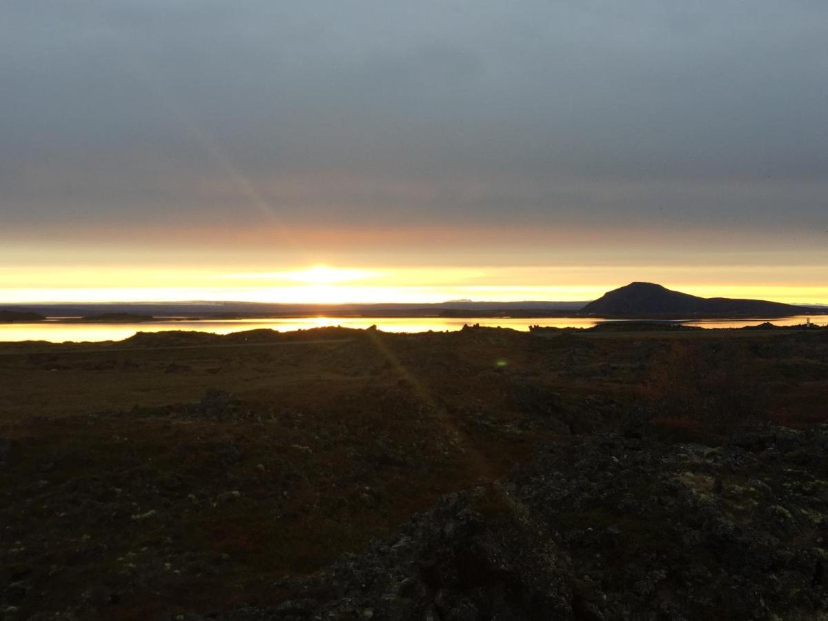 Slow Travel - þufa - Private Myvatn